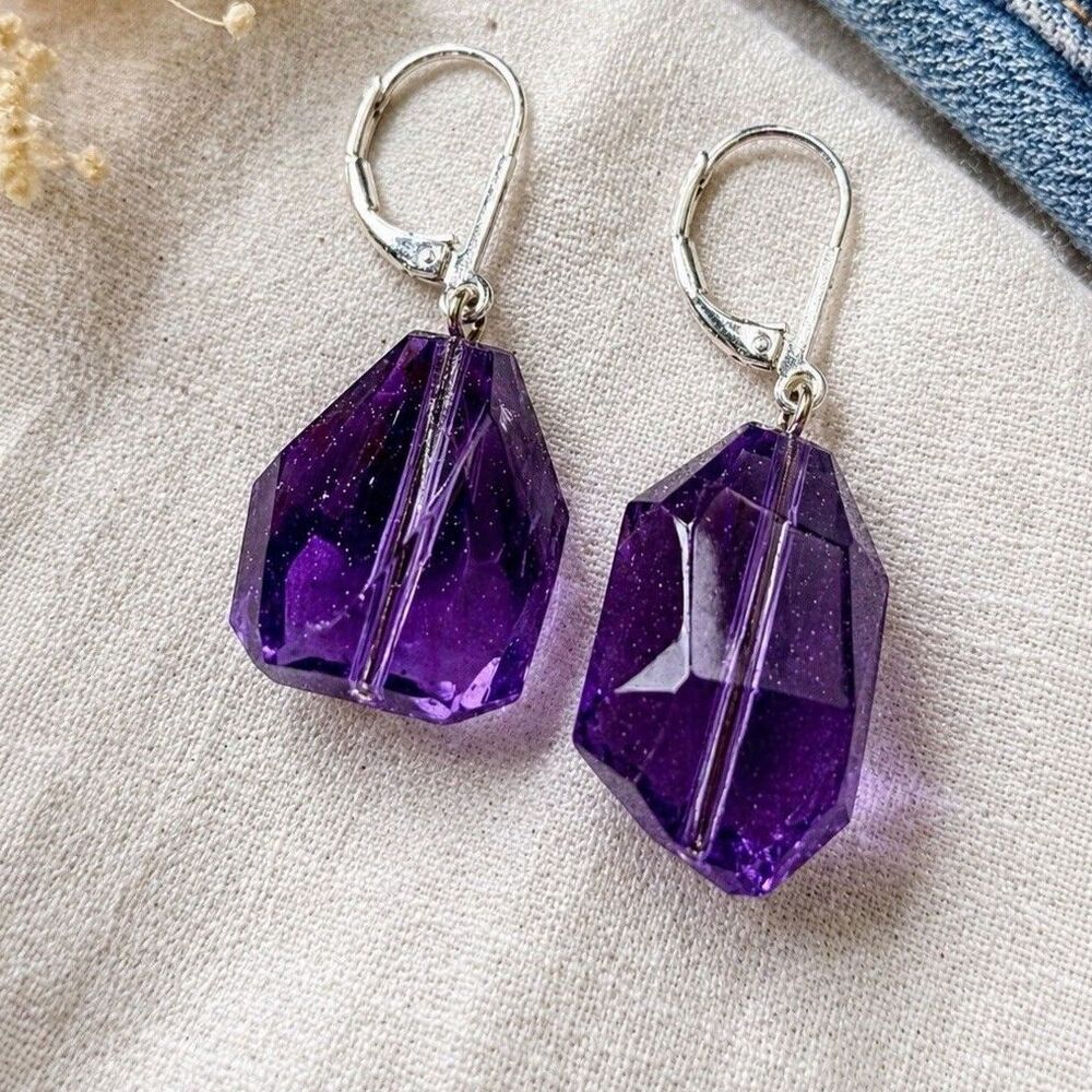 Vintage 1970s Amethyst Purple Lucite Drop Earrings Silver Tone Crystal Dangle